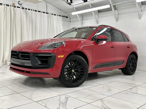2025 Porsche Macan GTS