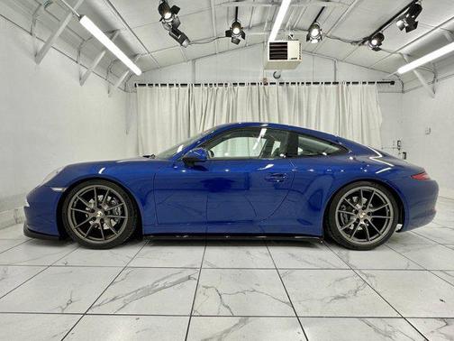 2013 Porsche 911 Carrera