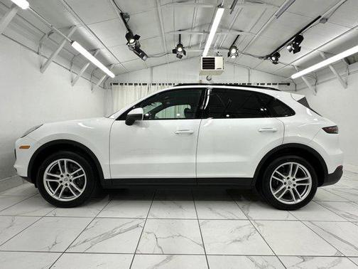 2022 Porsche Cayenne