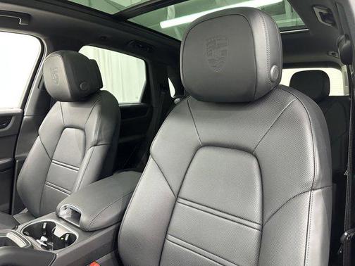 2022 Porsche Cayenne