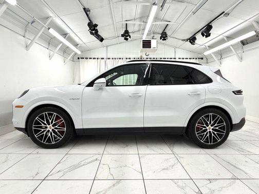 2026 Porsche Cayenne Cayenne S E-Hybrid