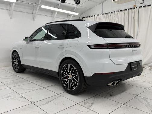 2026 Porsche Cayenne Cayenne S E-Hybrid