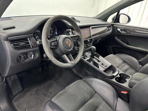 2023 Porsche Macan GTS