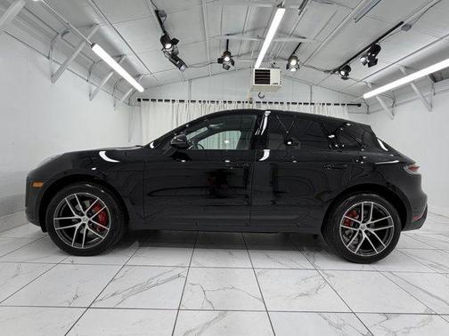 2026 Porsche Macan S