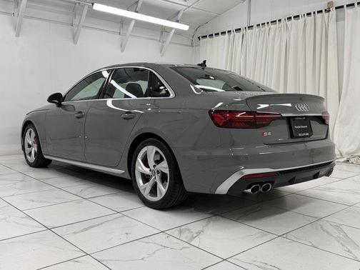 2021 Audi S4 Premium Plus TFSI quattro Tiptronic