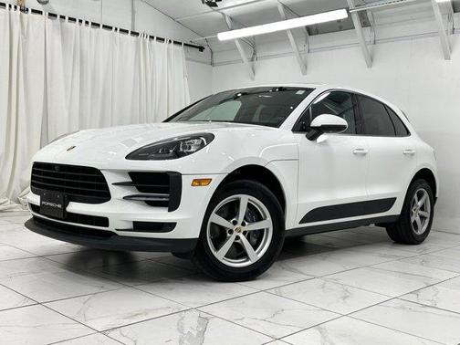 2021 Porsche Macan Base