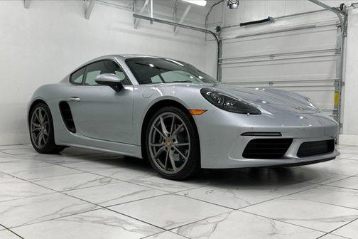 2021 Porsche 718 Cayman T