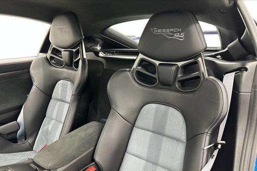 2024 Porsche 718 Cayman GT4 RS