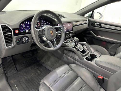 2021 Porsche Cayenne E-Hybrid S