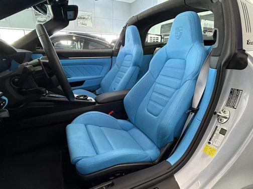 2024 Porsche 911 Targa 4 GTS
