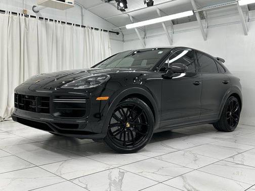 2023 Porsche Cayenne Turbo GT