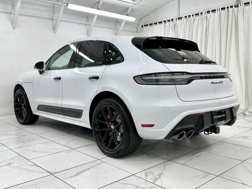 2026 Porsche Macan GTS