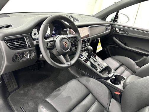 2026 Porsche Macan GTS