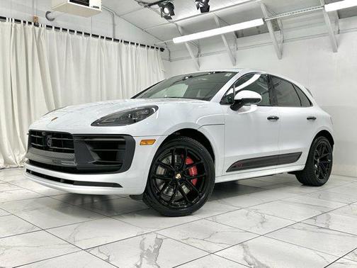 2026 Porsche Macan GTS