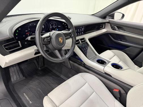 2023 Porsche Taycan 4