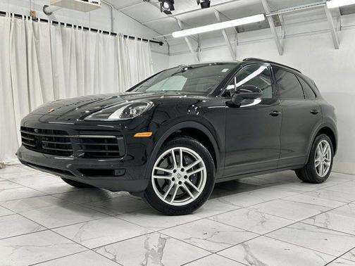 2022 Porsche Cayenne Platinum Edition