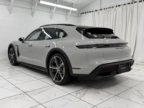 2023 Porsche Taycan Turbo S