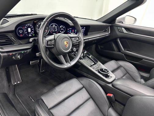 2022 Porsche 911 Carrera 4S Cabriolet