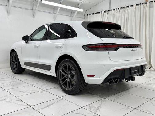 2026 Porsche Macan T