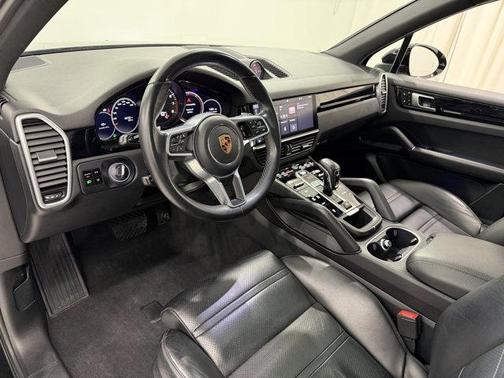 2019 Porsche Cayenne Cayenne