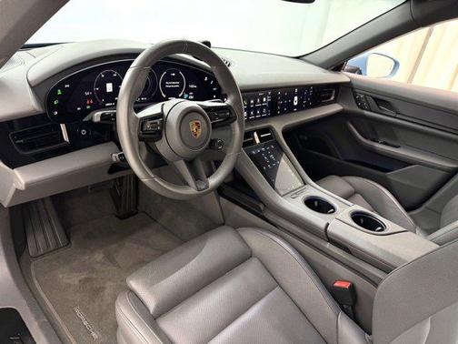 2022 Porsche Taycan 4S