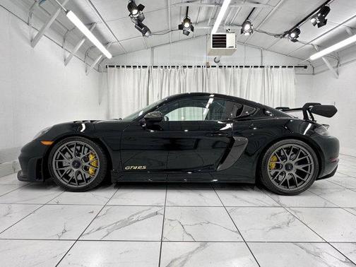 2024 Porsche 718 Cayman GT4 RS