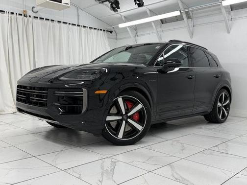 2026 Porsche Cayenne Cayenne Turbo E-Hybrid