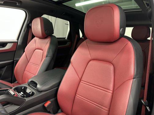 2025 Porsche Cayenne E-Hybrid