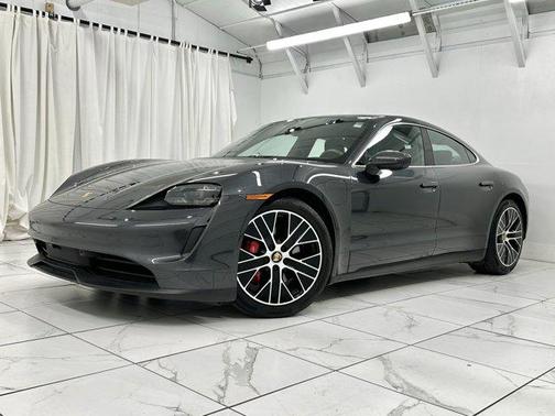 2022 Porsche Taycan 4S