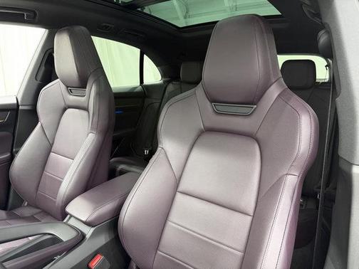 Volcano Grey Metallic 2024 Porsche Macan Macan Electric 4