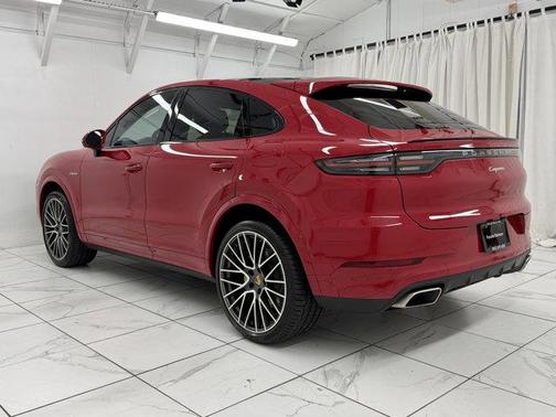 2022 Porsche Cayenne Cayenne E-Hybrid
