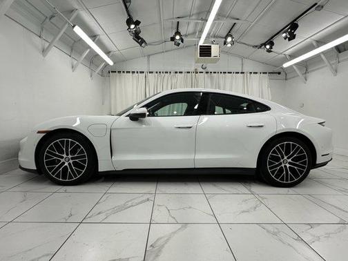 2024 Porsche Taycan RWD