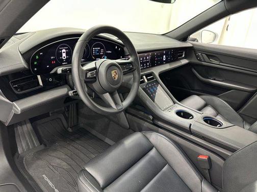 2024 Porsche Taycan RWD
