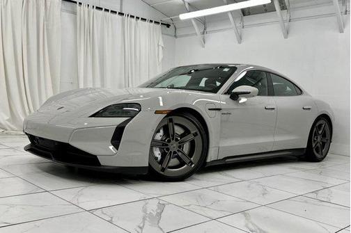 2025 Porsche Taycan Turbo