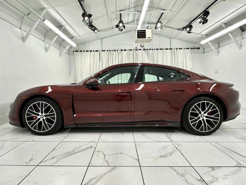 2021 Porsche Taycan 4S