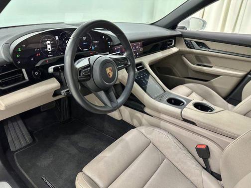 2022 Porsche Taycan 4S
