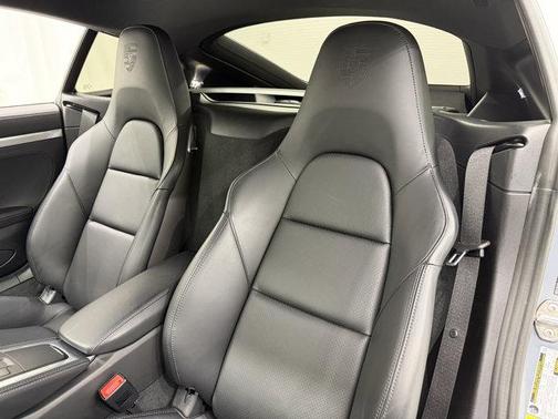 2025 Porsche 718 Cayman S