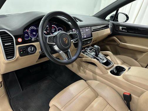 2021 Porsche Cayenne AWD