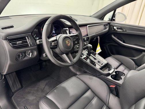 2026 Porsche Macan GTS