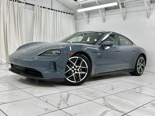 2025 Porsche Taycan 4