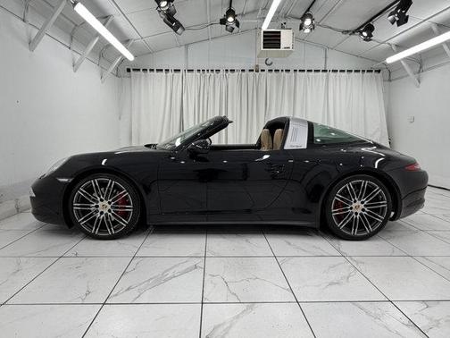 2016 Porsche 911 Targa 4S
