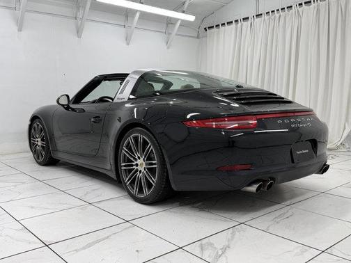 2016 Porsche 911 Targa 4S