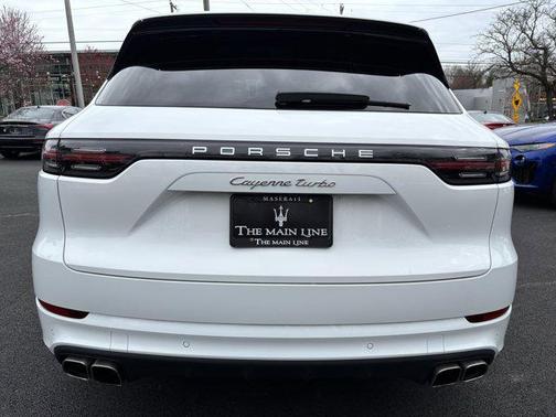 2023 Porsche Cayenne Turbo