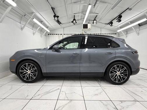 2026 Porsche Cayenne Cayenne E-Hybrid