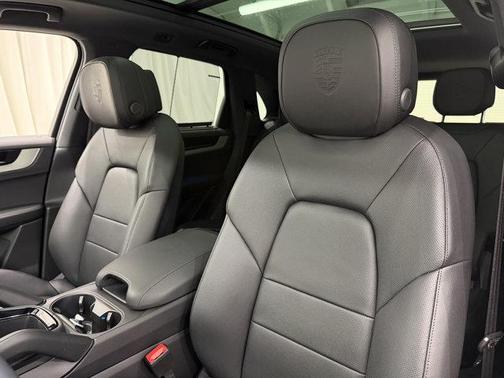 2026 Porsche Cayenne Cayenne E-Hybrid