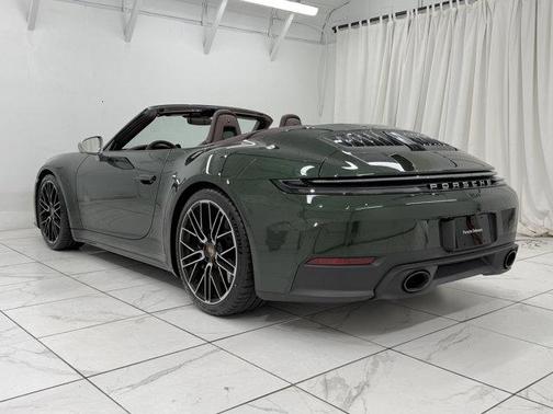 2026 Porsche 911 Carrera 4S Cabriolet