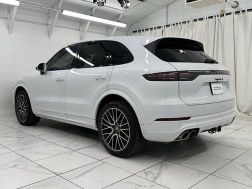 2021 Porsche Cayenne S