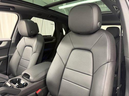 2026 Porsche Cayenne S