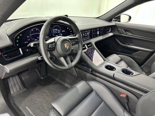 2024 Porsche Taycan 4S