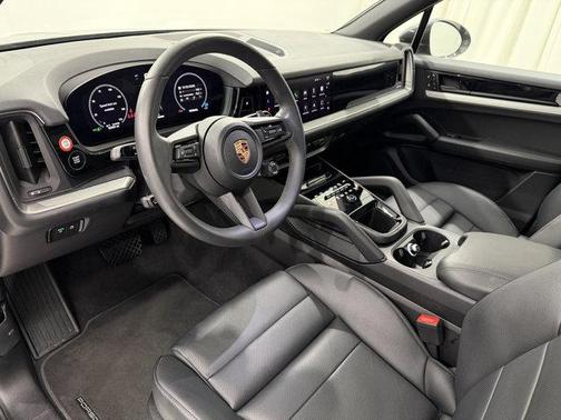 2025 Porsche Cayenne Cayenne